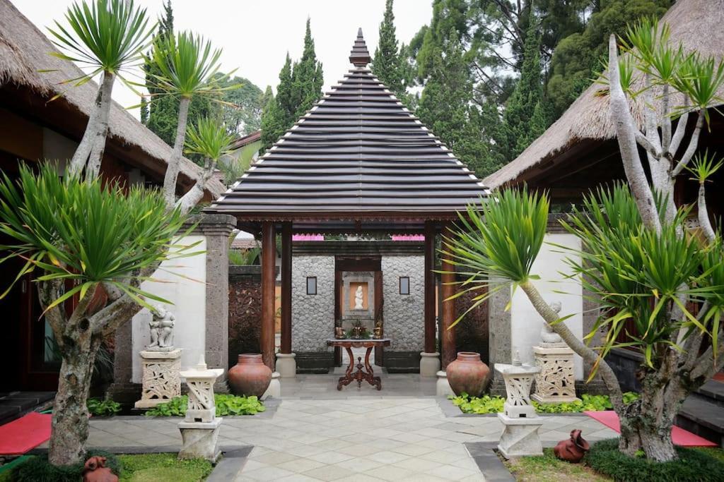 Cilama Puri Bali Stania, Cisarua West Java מראה חיצוני תמונה